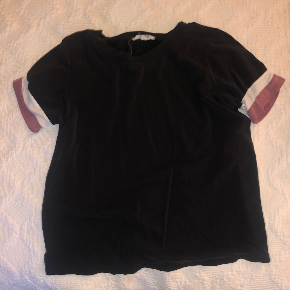 Sporty tee